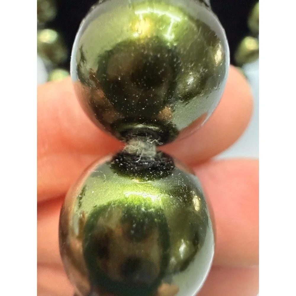 Vintage Joan Rivers Dark Green Faux Pearl Necklace 39